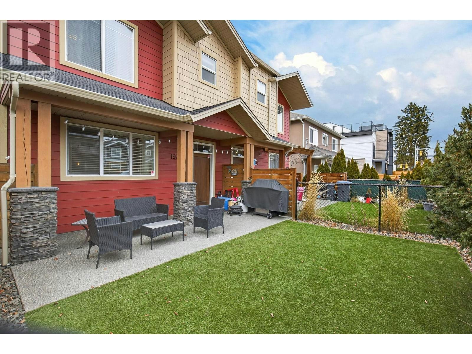 1934 Ethel Street, Kelowna, BC, V1Y 2Z5