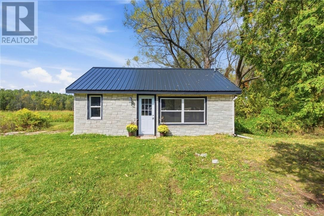 308 540 Highway, Manitoulin Island, ON, P0P 1K0