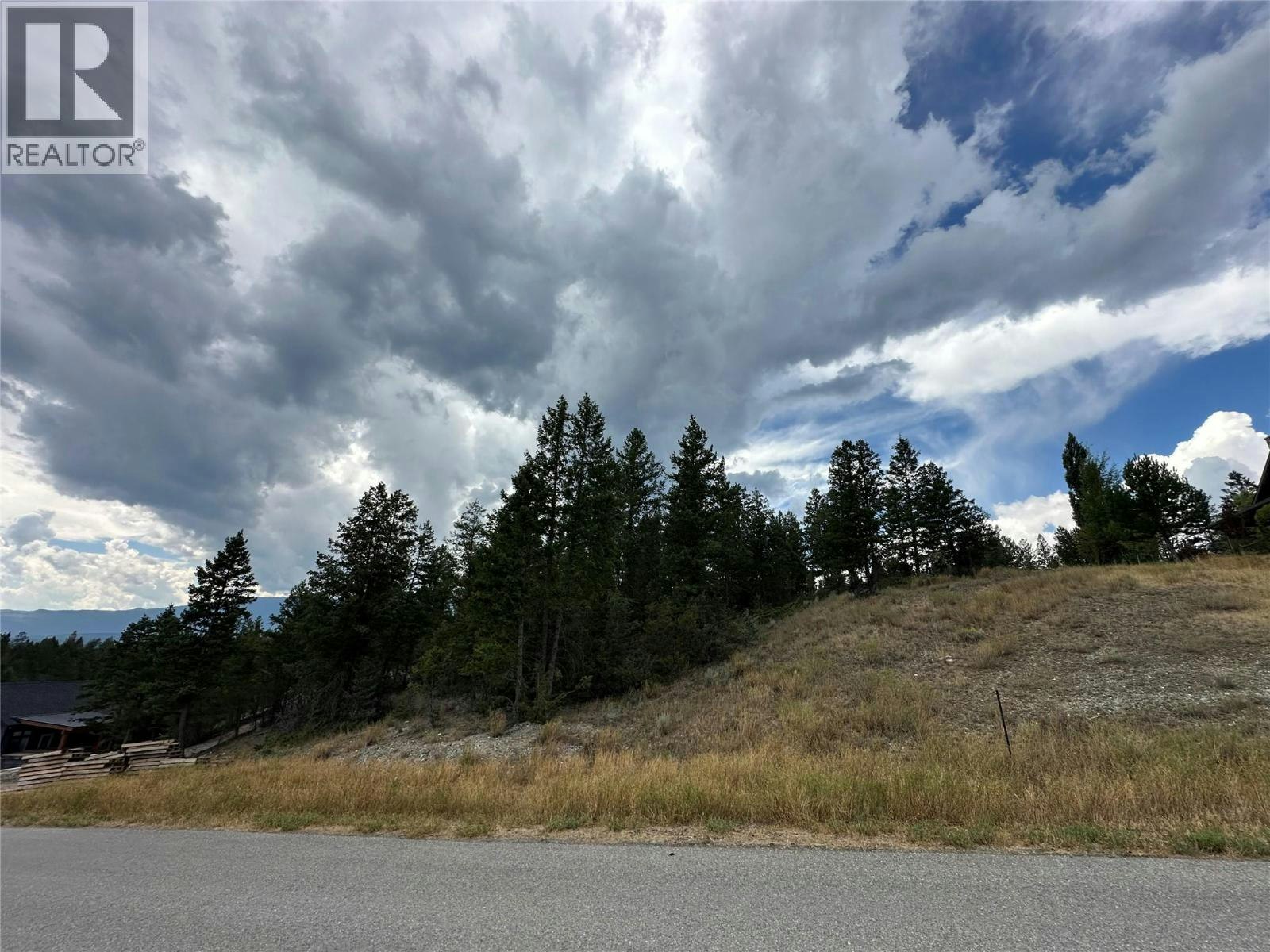 Lot-51 Cooper Road, Windermere, BC, V0A 1K4