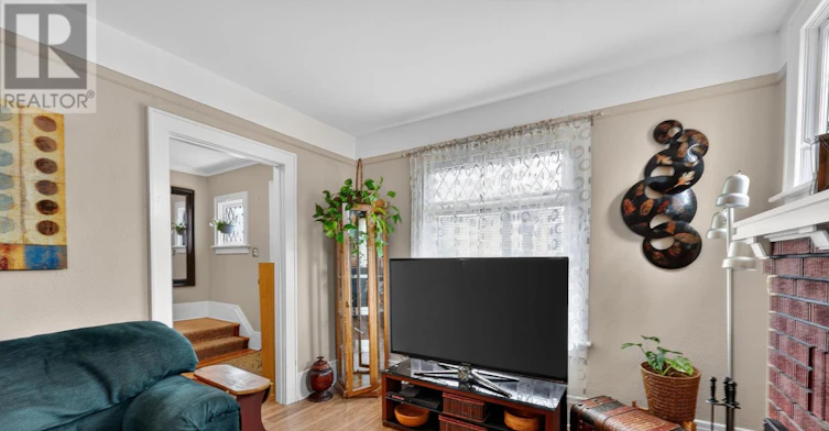 443 Elizabeth Street, Midland, ON, L4R 1Z7 - 5