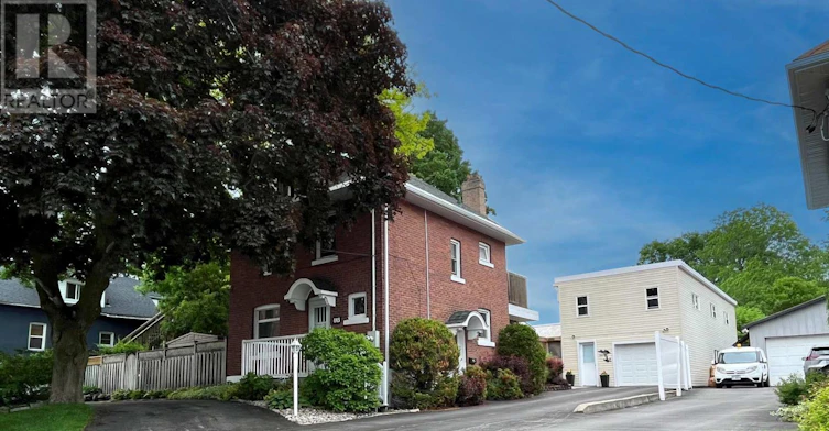 443 Elizabeth Street, Midland, ON, L4R 1Z7 - 2