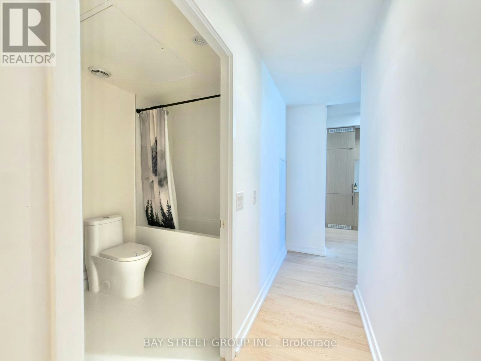 1119-20 Edward Street, Toronto, ON, M5G 1C9 - 5