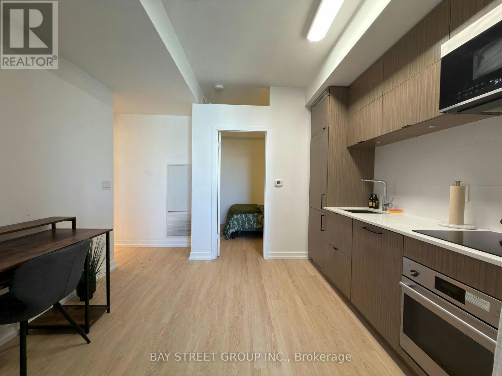 1119-20 Edward Street, Toronto, ON, M5G 1C9 - 8
