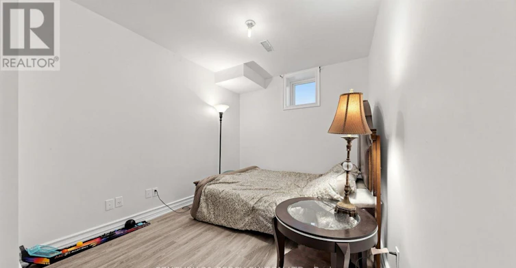 372B Hounslow Avenue, Toronto, ON, M2R 1H6 - 11