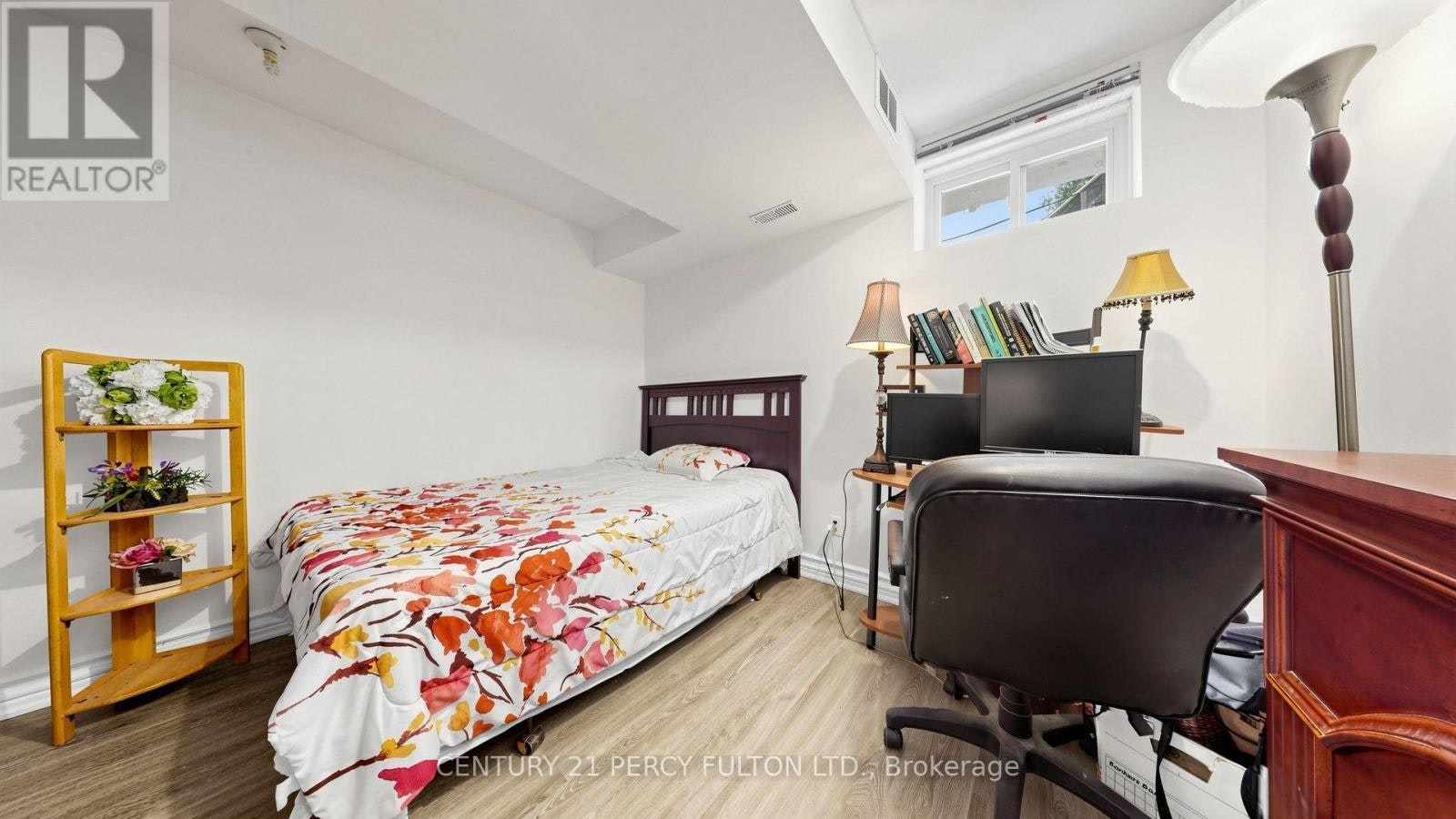 372B Hounslow Avenue, Toronto, ON, M2R 1H6 - 10