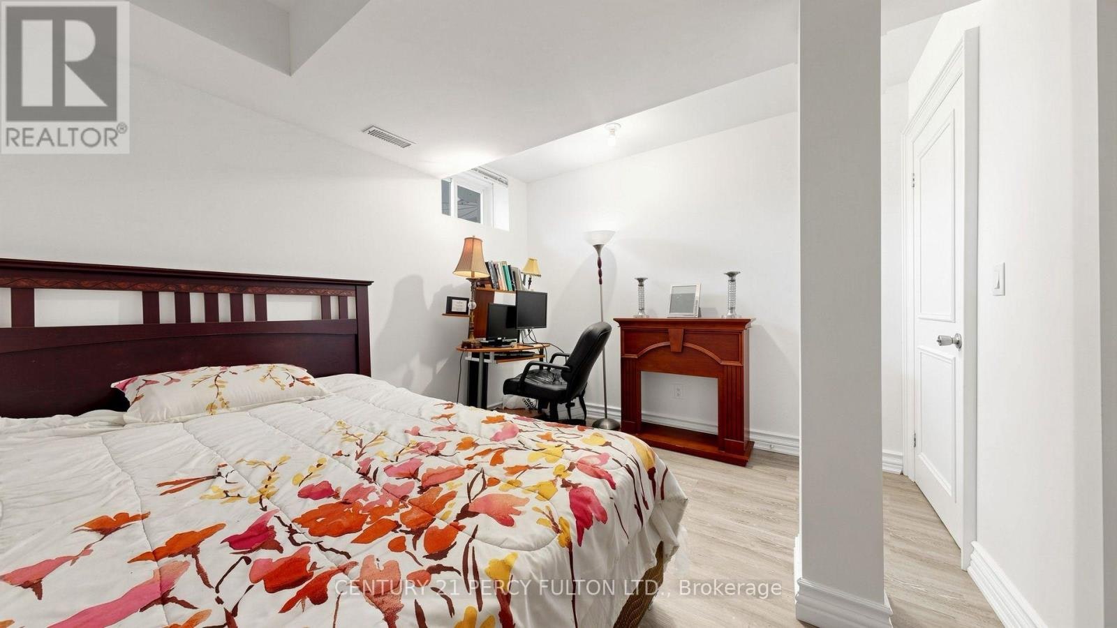 372B Hounslow Avenue, Toronto, ON, M2R 1H6 - 9