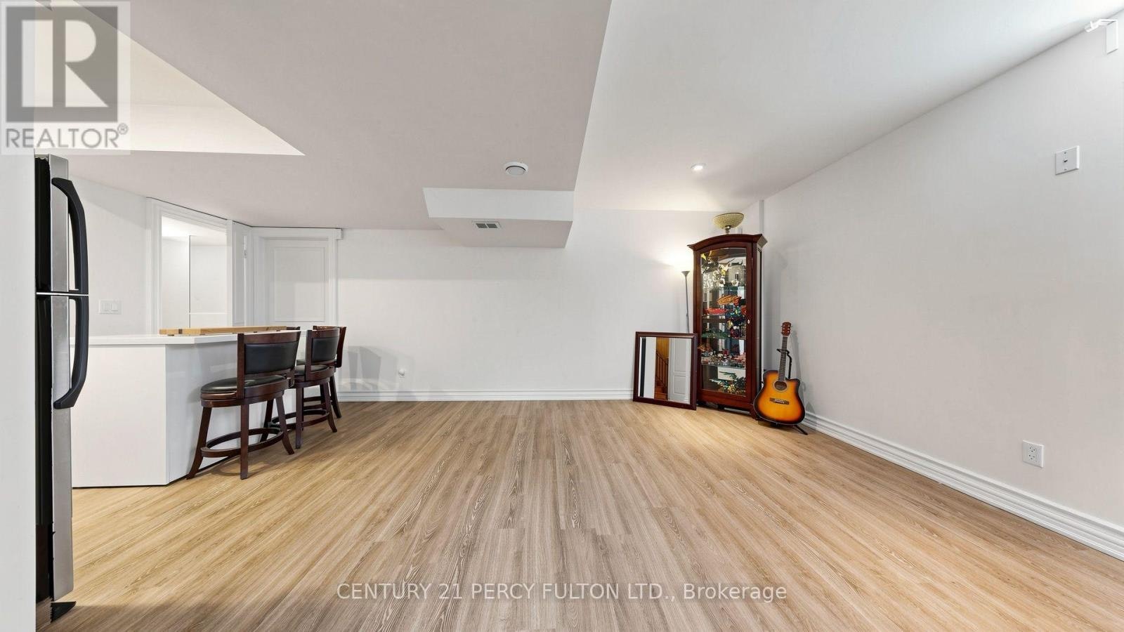 372B Hounslow Avenue, Toronto, ON, M2R 1H6 - 4