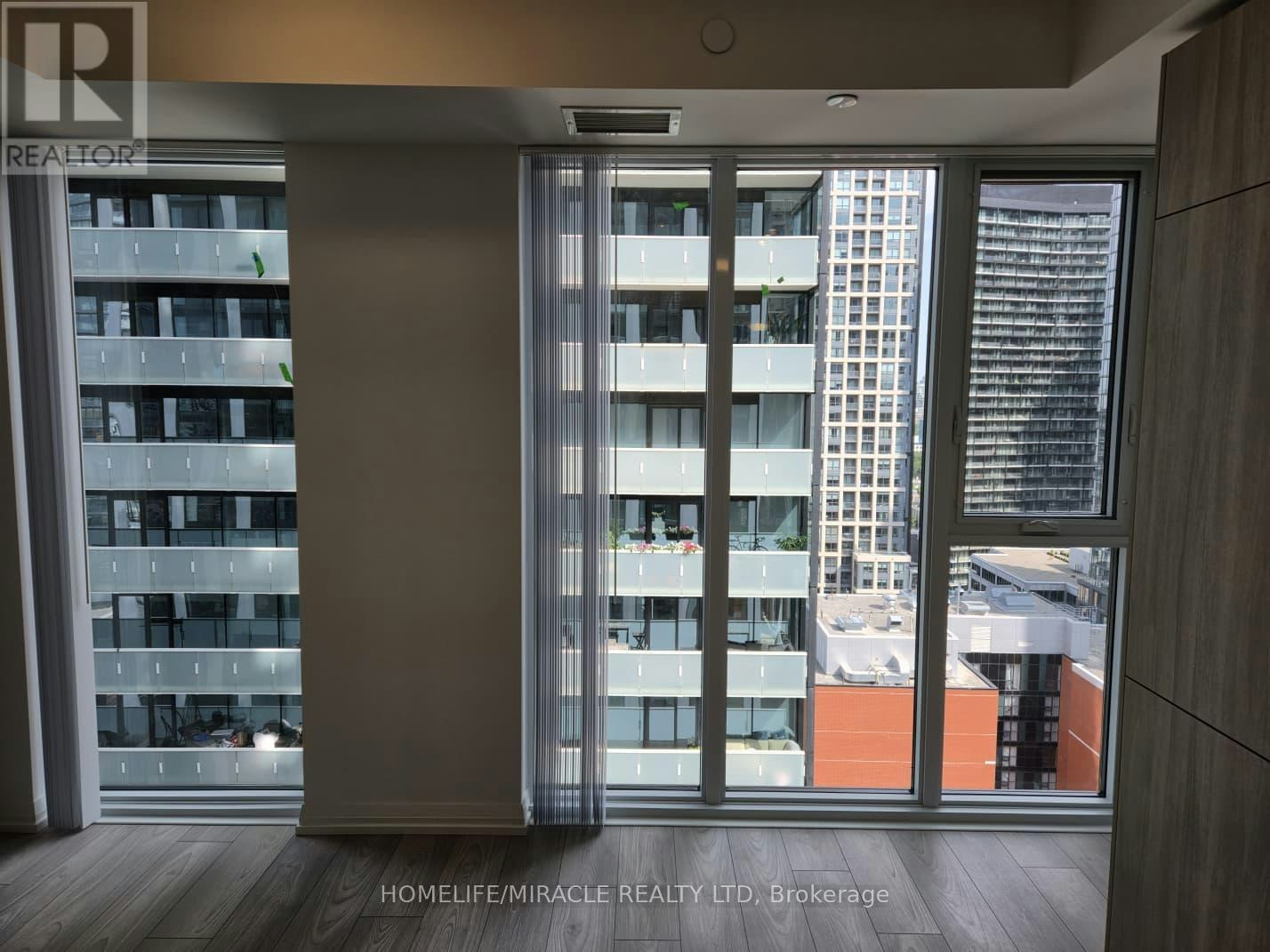 2501-400 King Street, Toronto, ON, M5V 1K2 - 4