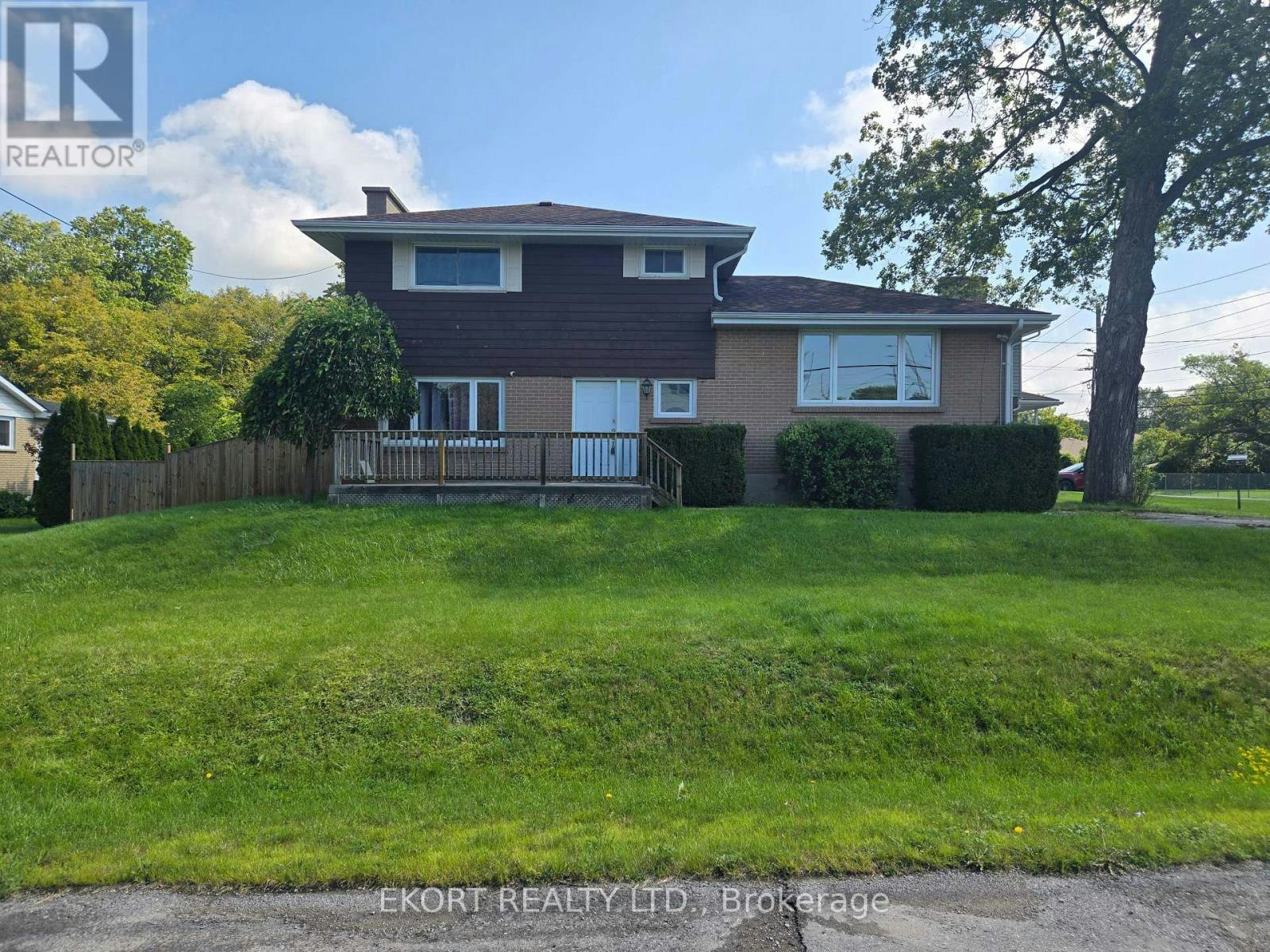 12 Edgehill Road, Belleville, ON, K8N 2L1