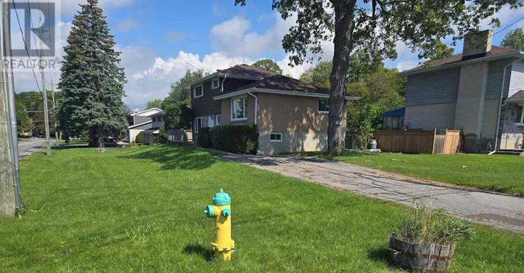 12 Edgehill Road, Belleville, ON, K8N 2L1 - 3