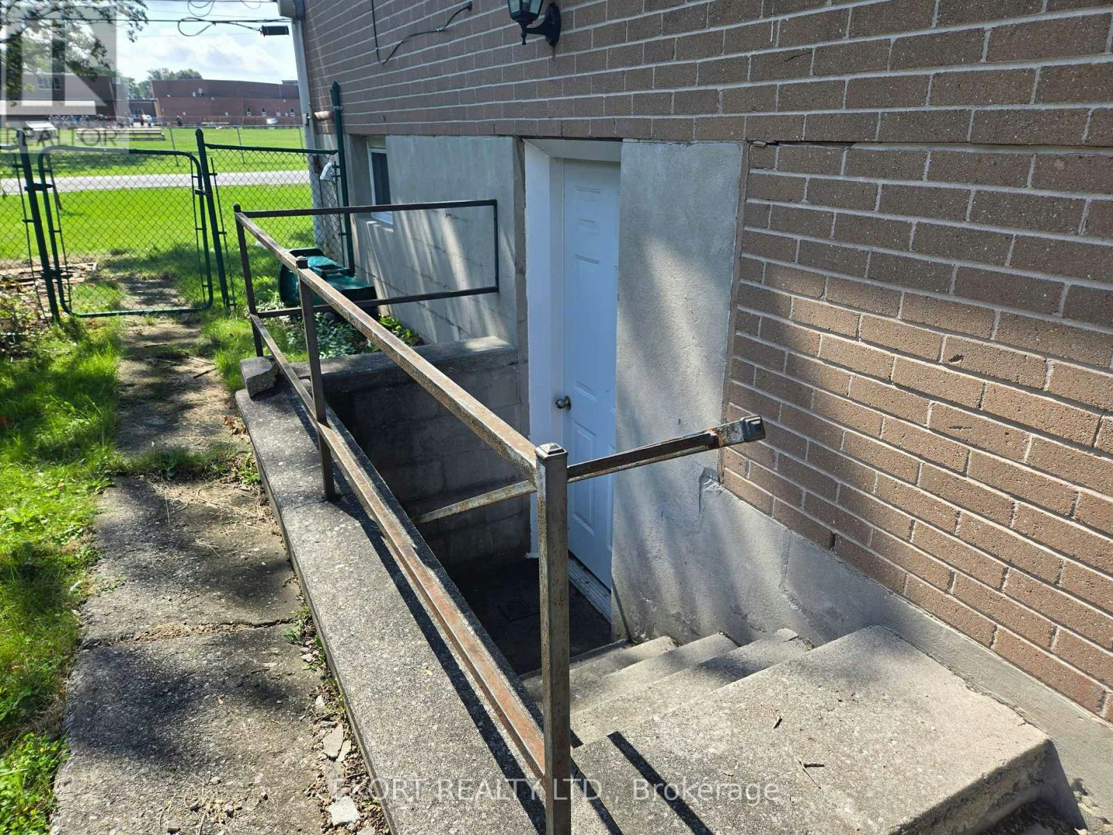12 Edgehill Road, Belleville, ON, K8N 2L1 - 7