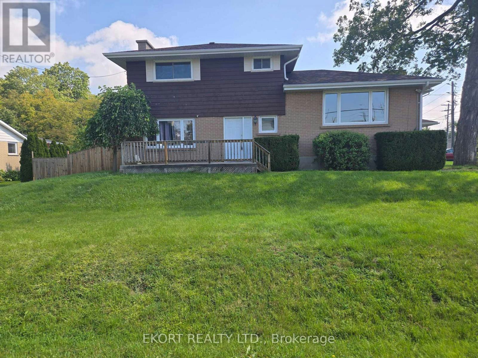 12 Edgehill Road, Belleville, ON, K8N 2L1 - 2