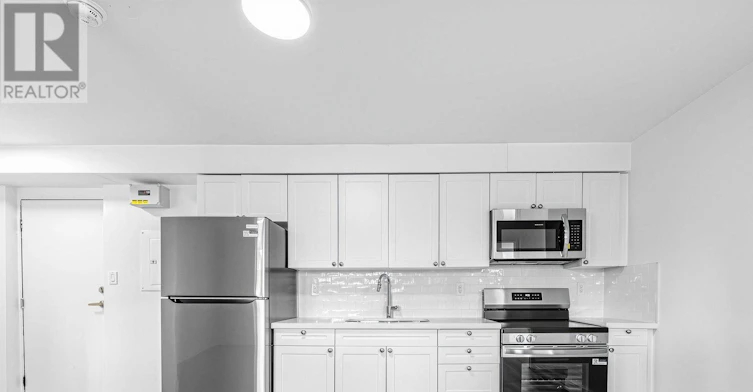 302-200 Garden Street, Whitby, ON, L1N 0L7 - 8