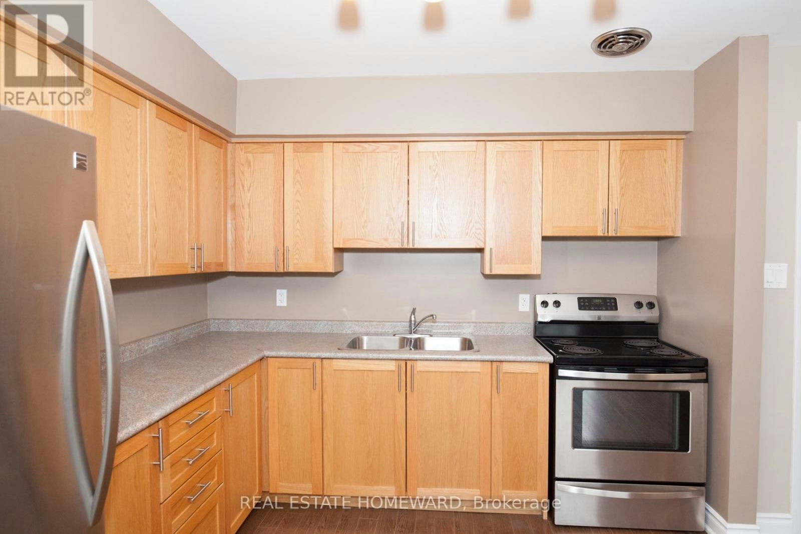 B - B-920 Pape Avenue, Toronto, ON, M4K 3V2 - 7