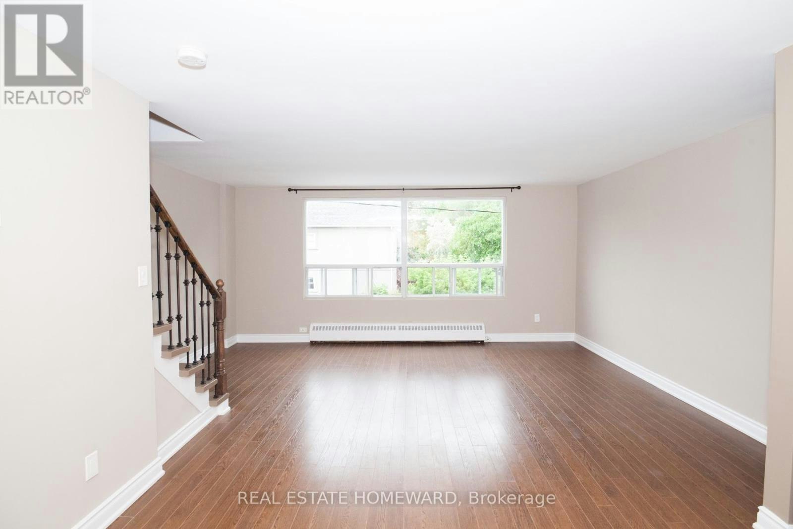 B - B-920 Pape Avenue, Toronto, ON, M4K 3V2