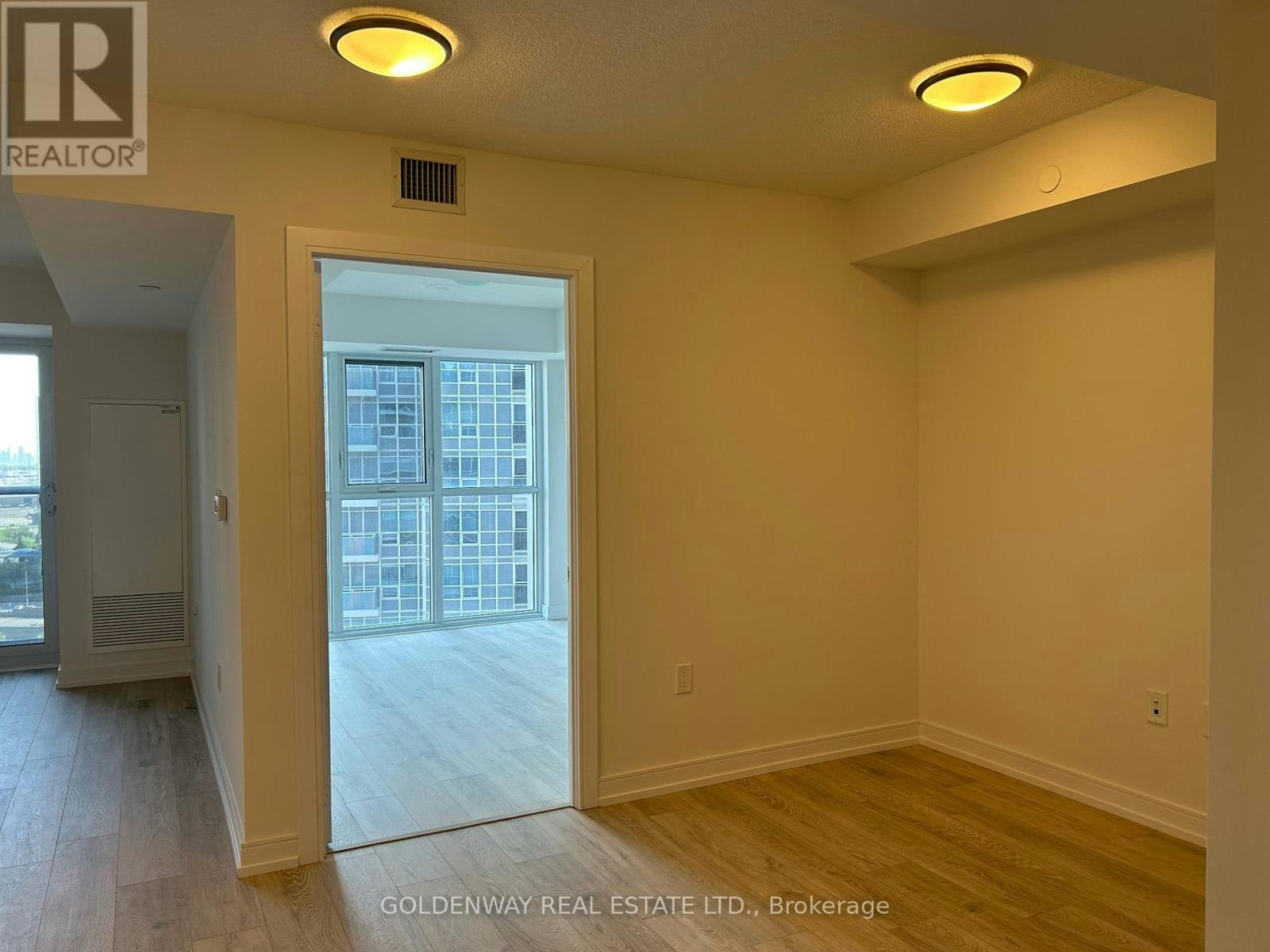 1305-225 Village Green Square, Toronto, ON, M1S 0N4 - 4