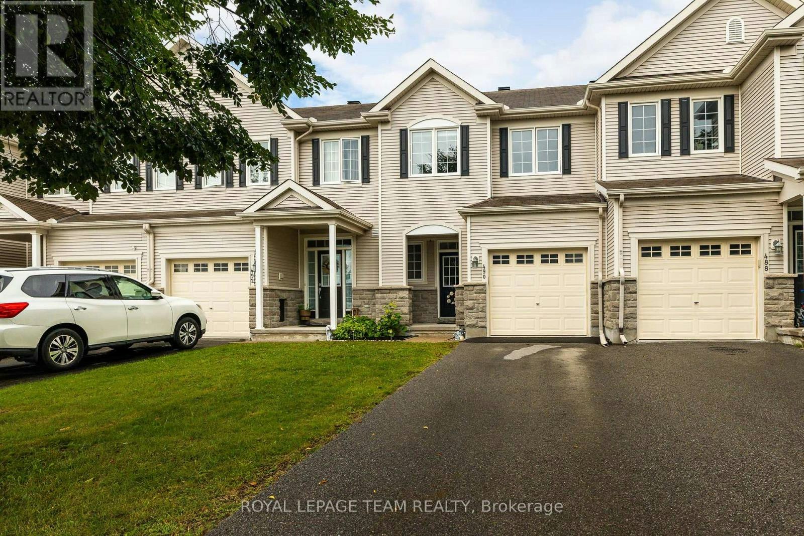 490 Dundonald Drive, Ottawa, ON, K2J 5S9