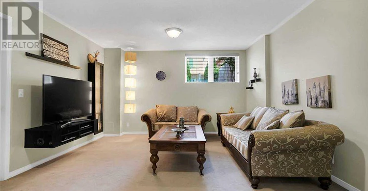 19 Bilbrough Street, Aurora, ON, L4G 7W3 - 32