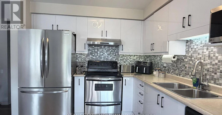 19 Bilbrough Street, Aurora, ON, L4G 7W3 - 10