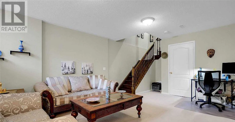 19 Bilbrough Street, Aurora, ON, L4G 7W3 - 33