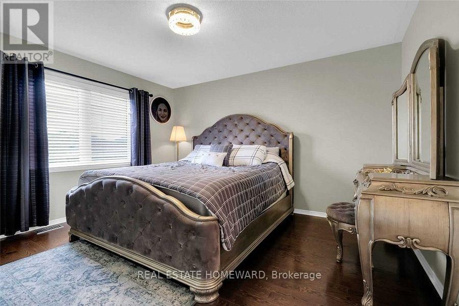 19 Bilbrough Street, Aurora, ON, L4G 7W3 - 27