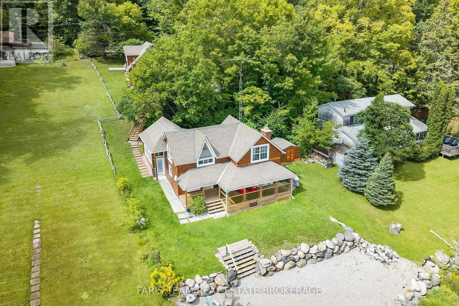 375 Champlain Road, Penetanguishene, ON, L9M 1S3