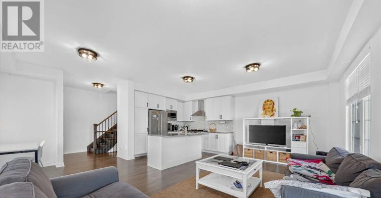 1260 Restivo Lane, Milton, ON, L9E 1J9 - 11