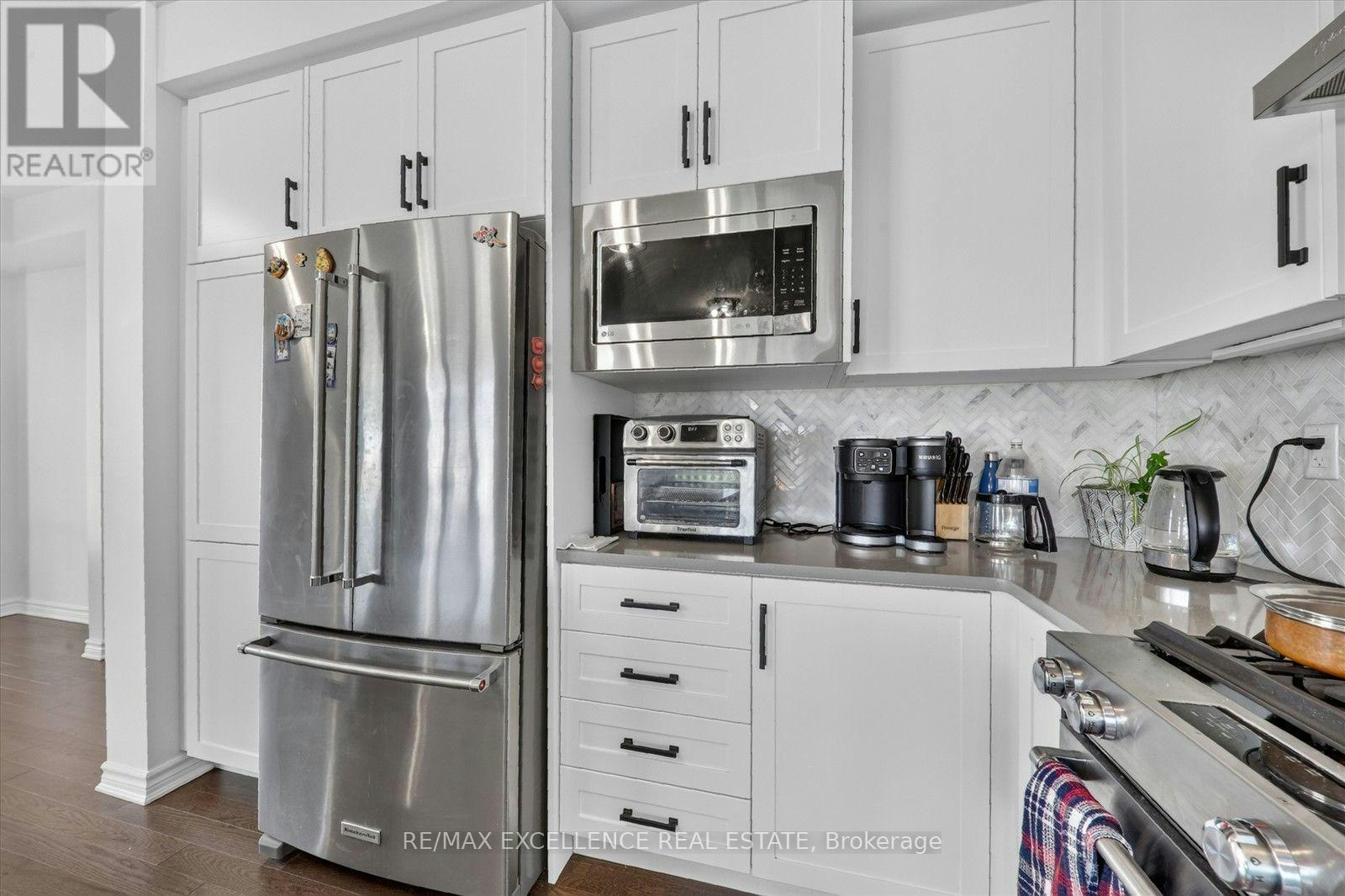 1260 Restivo Lane, Milton, ON, L9E 1J9 - 16