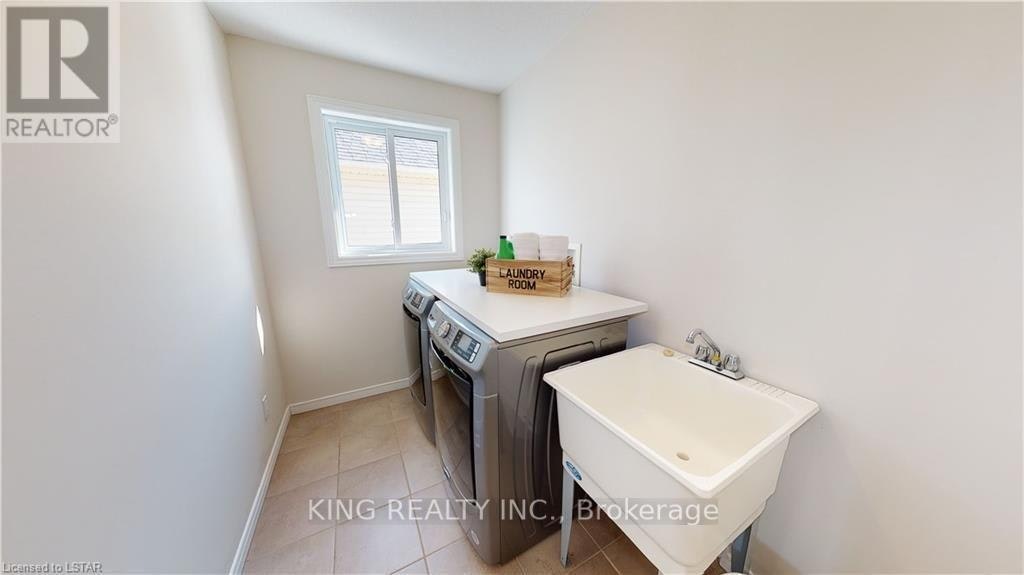 2420 Asima Drive, London, ON, N6M 0B3 - 45