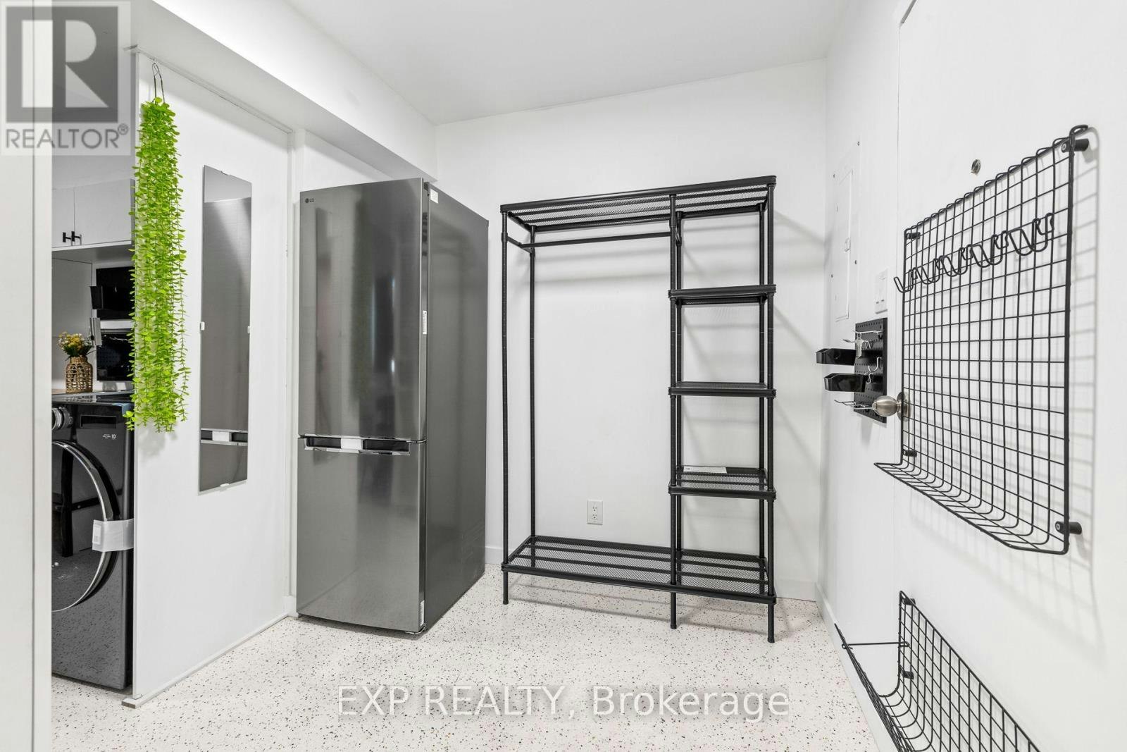 9-204 Ste Monique Street, Ottawa, ON, K1L 7R1 - 4