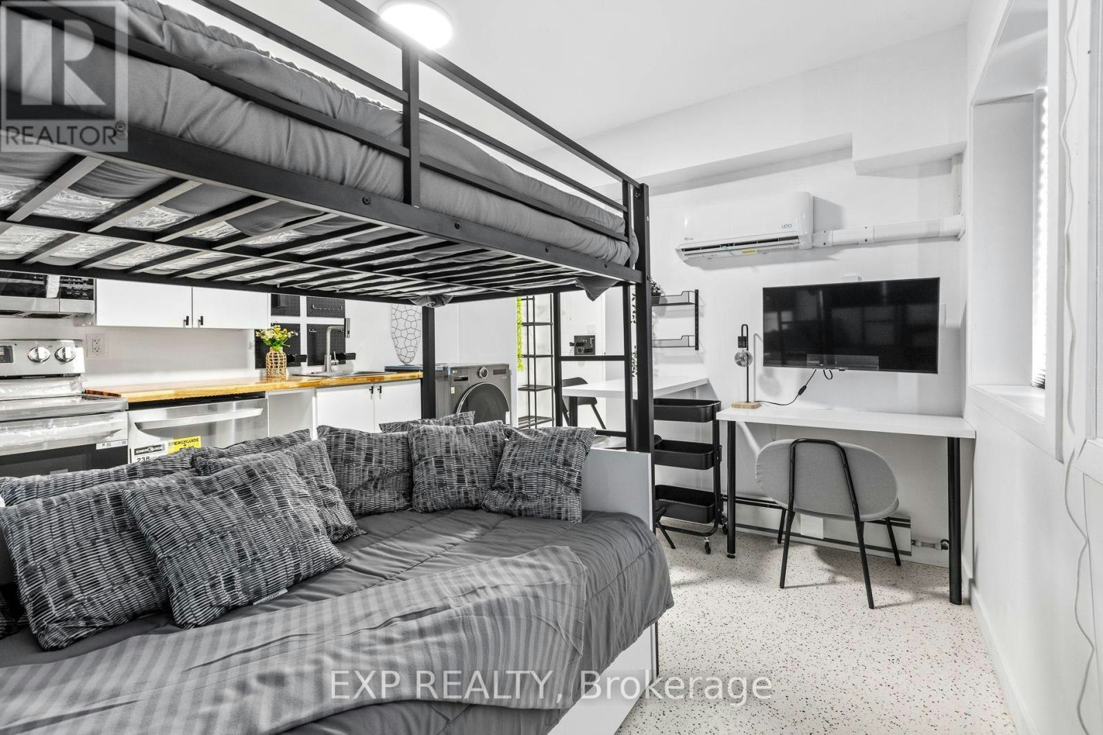 9-204 Ste Monique Street, Ottawa, ON, K1L 7R1 - 14