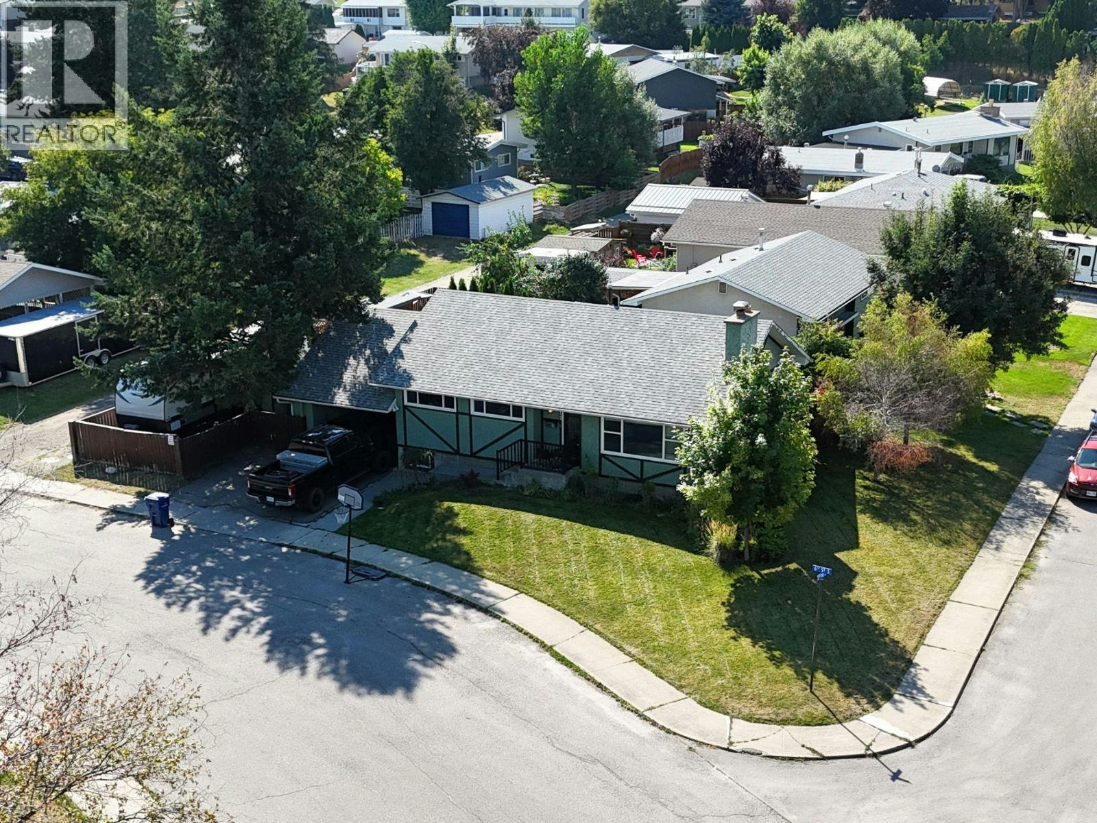 612 S 17th Avenue, Cranbrook, BC, V1C 3B5