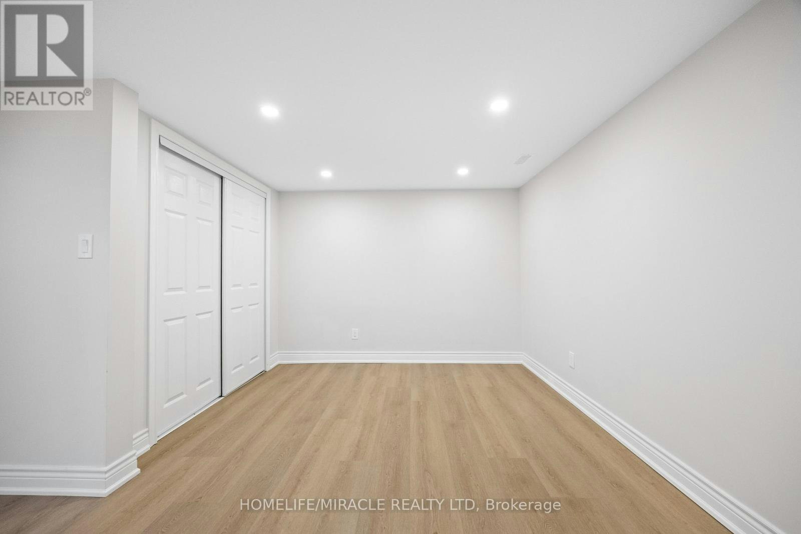 BSMT-46 Flintwick Drive, Toronto, ON, M1P 4G9 - 13