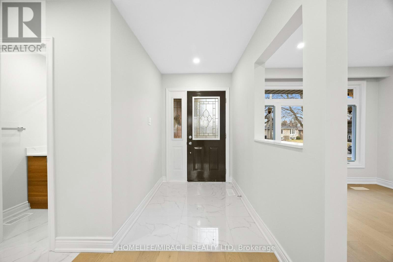 MAIN FLOOR-46 Flintwick Drive, Toronto, ON, M1P 4G9 - 9