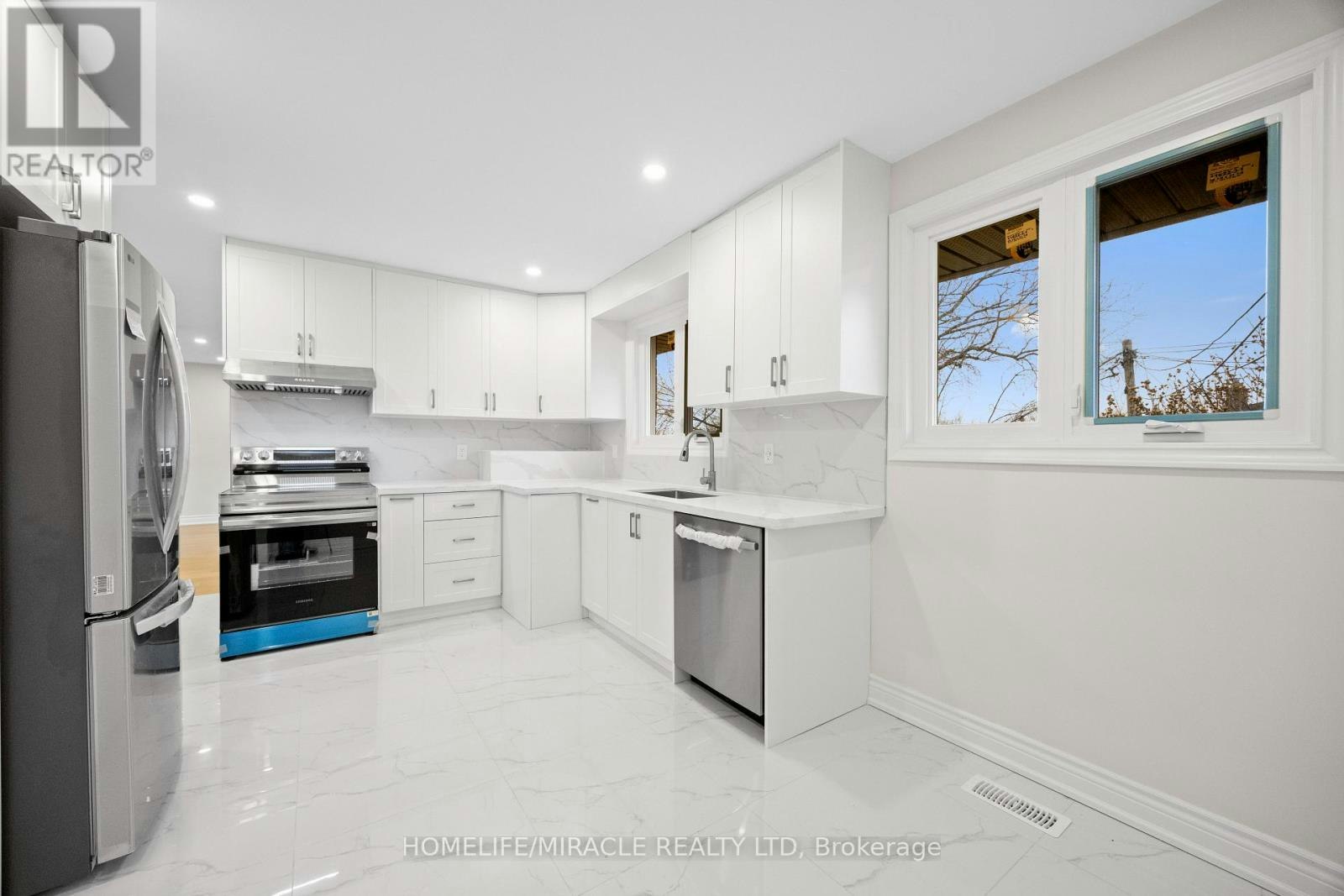 MAIN FLOOR-46 Flintwick Drive, Toronto, ON, M1P 4G9 - 15