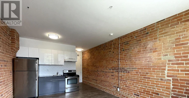 201-2870 Dundas Street W, Toronto, ON, M6P 1Y8 - 6