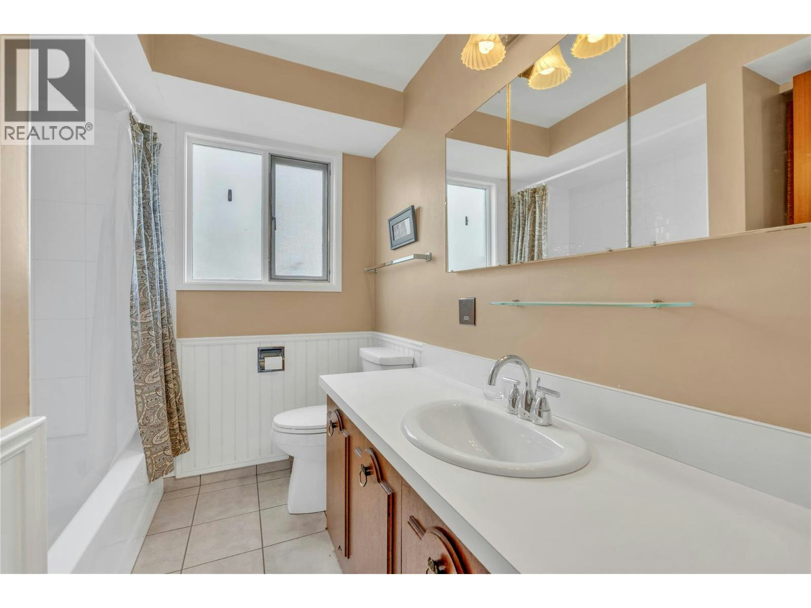 199 Lower Bench Road, Penticton, BC, V2A 1B2 - 34