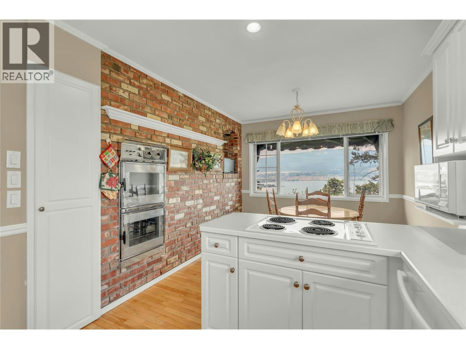 199 Lower Bench Road, Penticton, BC, V2A 1B2 - 18