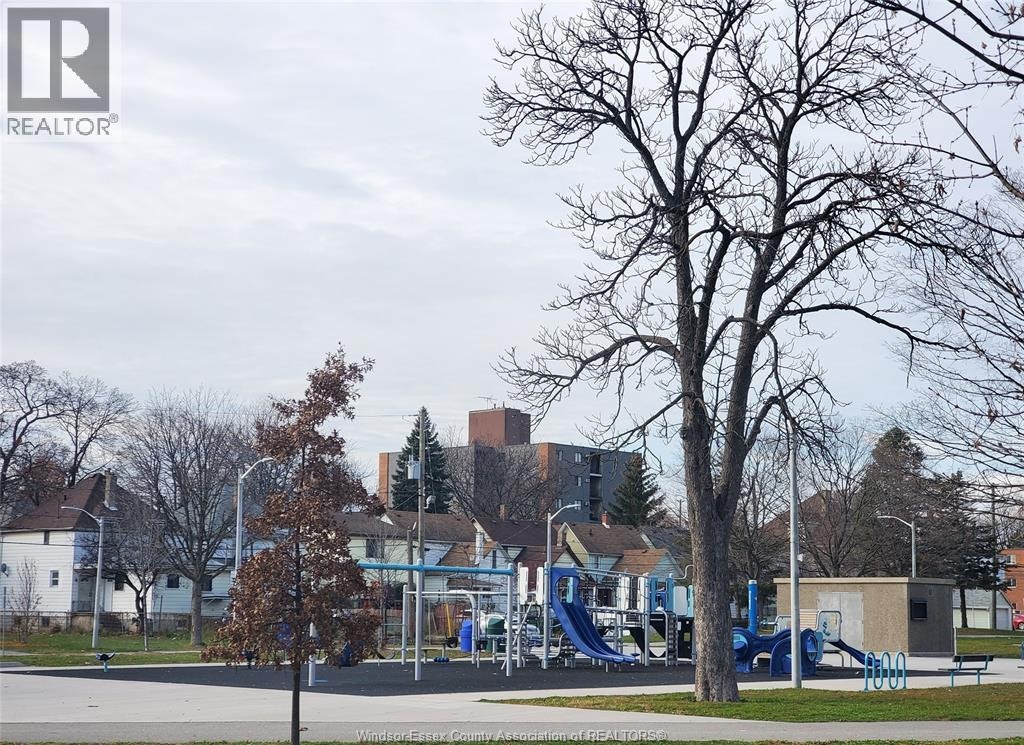 BSMT-725 Church Street, Windsor, ON, N9A 4T5 - 13
