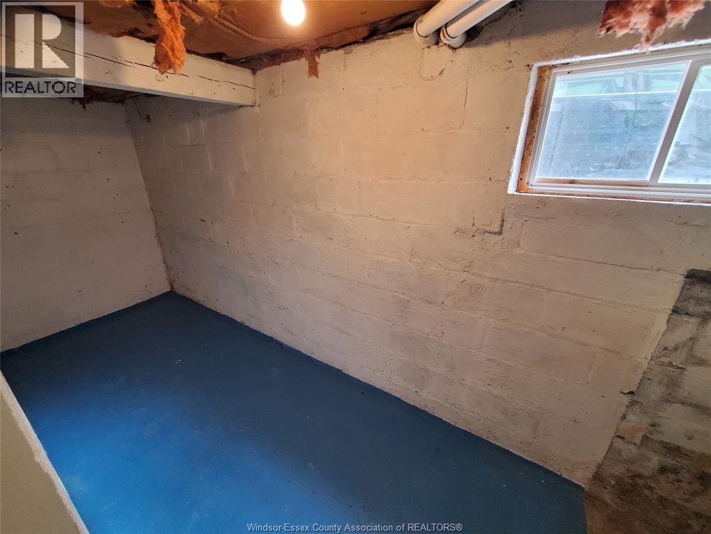 BSMT-725 Church Street, Windsor, ON, N9A 4T5 - 11