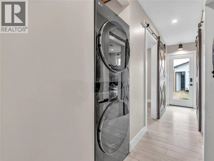 448 Caribou Street, Penticton, BC, V2A 5W6 - 21