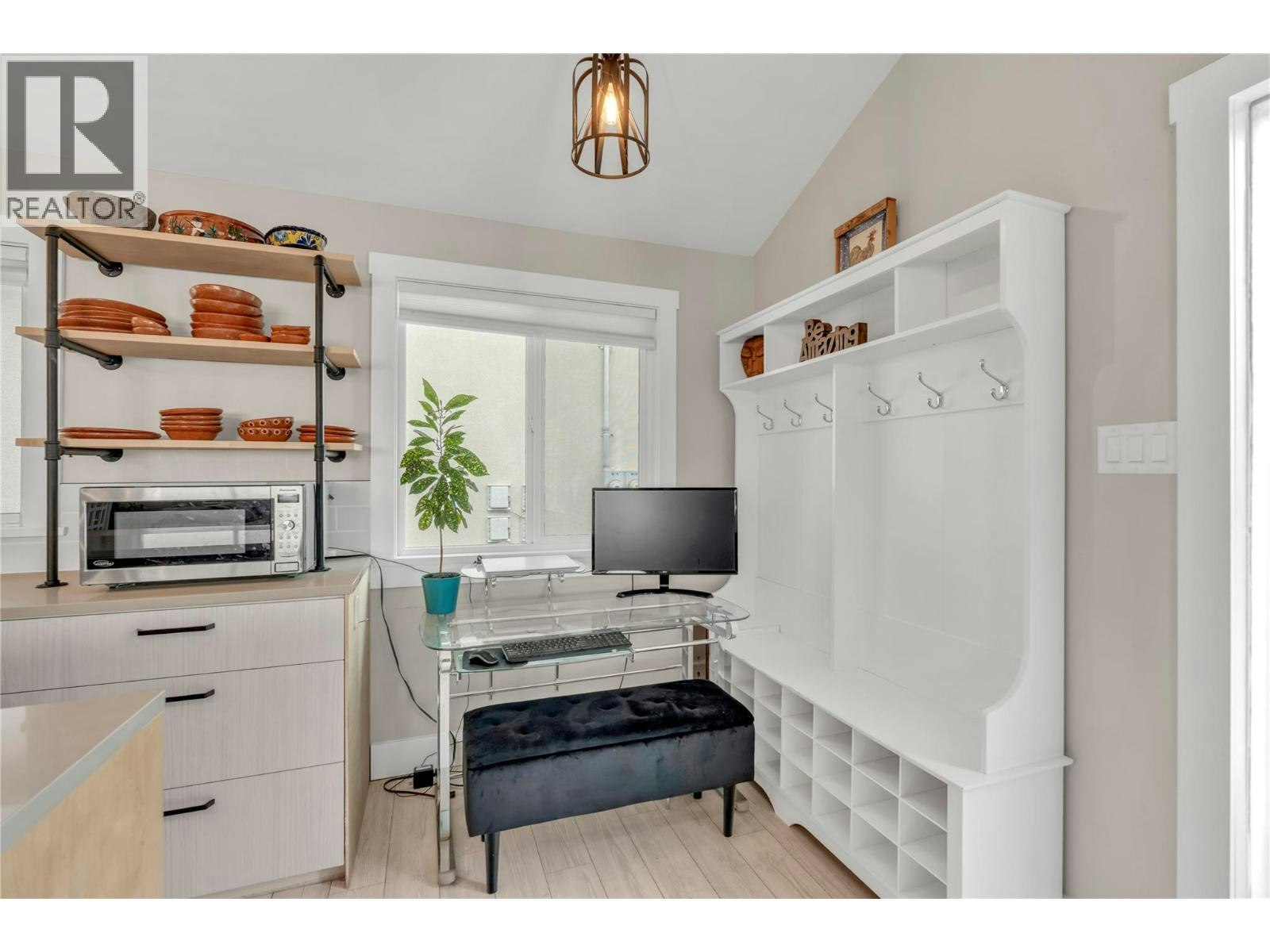 448 Caribou Street, Penticton, BC, V2A 5W6 - 20