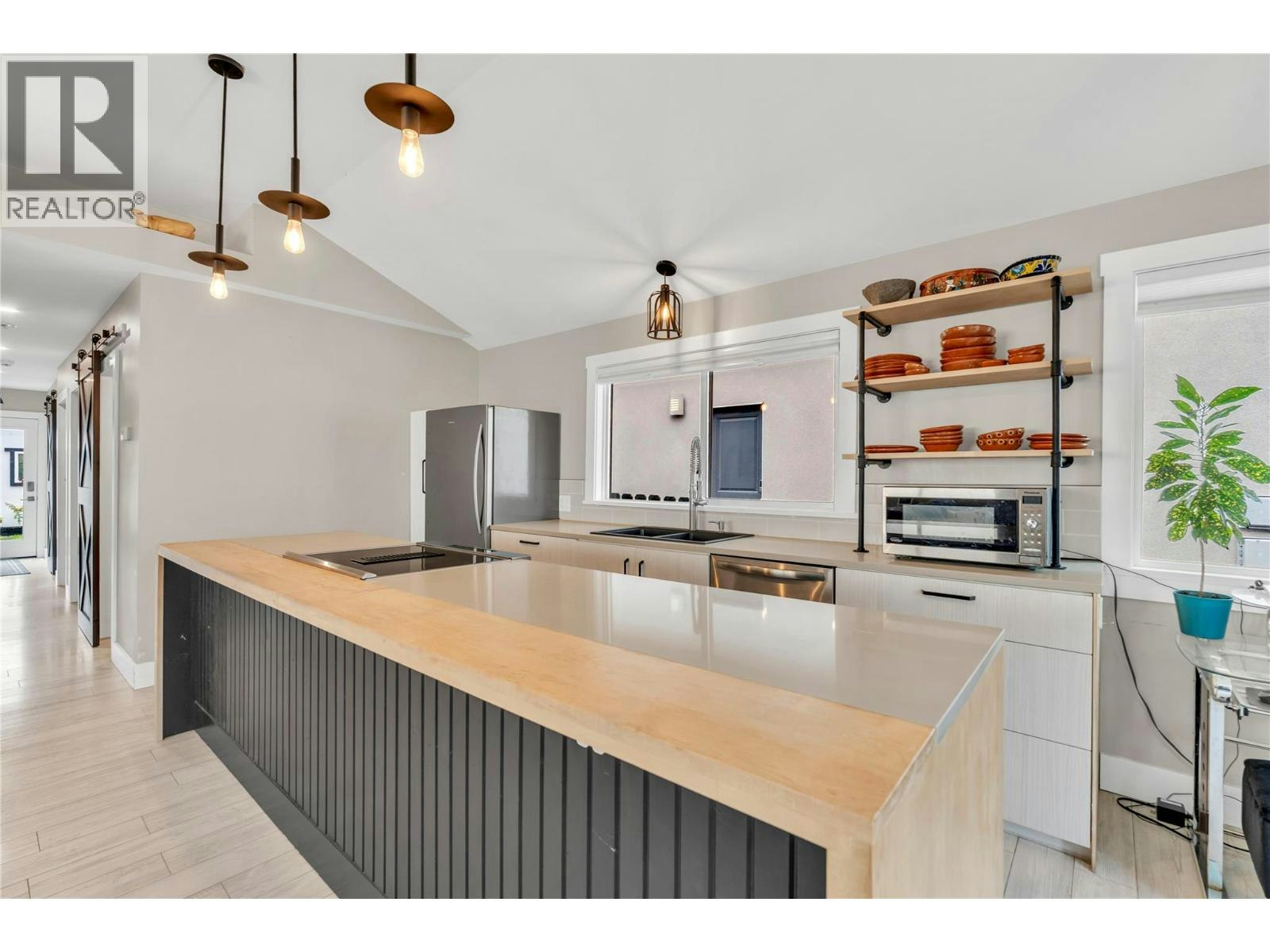 448 Caribou Street, Penticton, BC, V2A 5W6 - 18