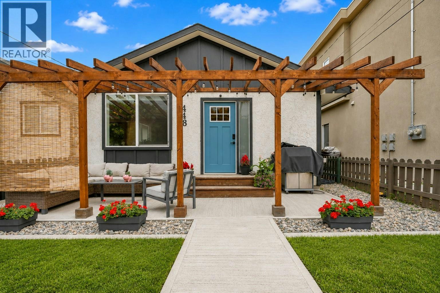 448 Caribou Street, Penticton, BC, V2A 5W6 - 2
