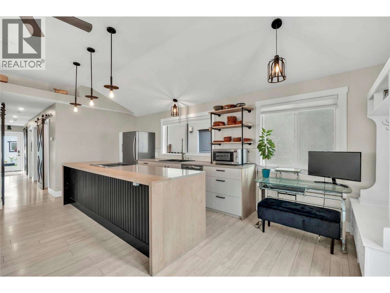 448 Caribou Street, Penticton, BC, V2A 5W6 - 19