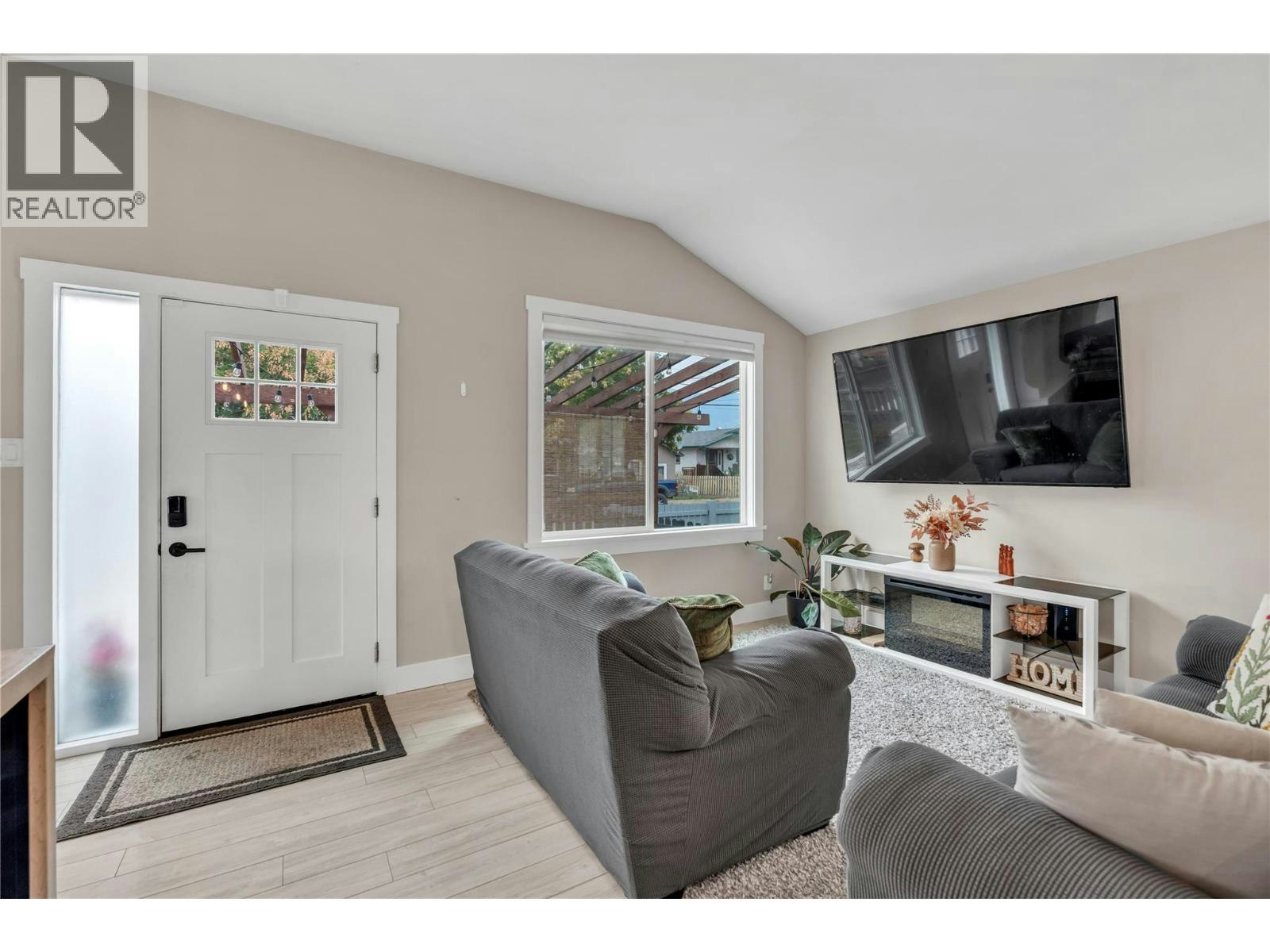 448 Caribou Street, Penticton, BC, V2A 5W6 - 7