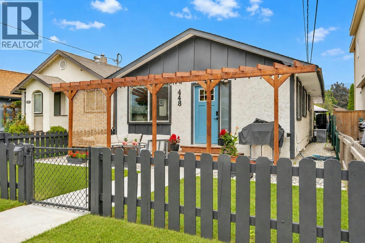 448 Caribou Street, Penticton, BC, V2A 5W6