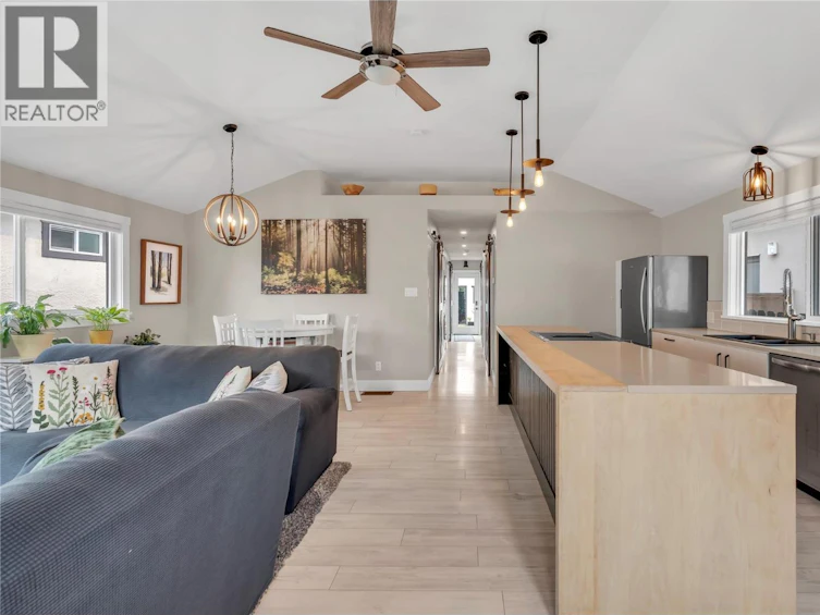 448 Caribou Street, Penticton, BC, V2A 5W6 - 13