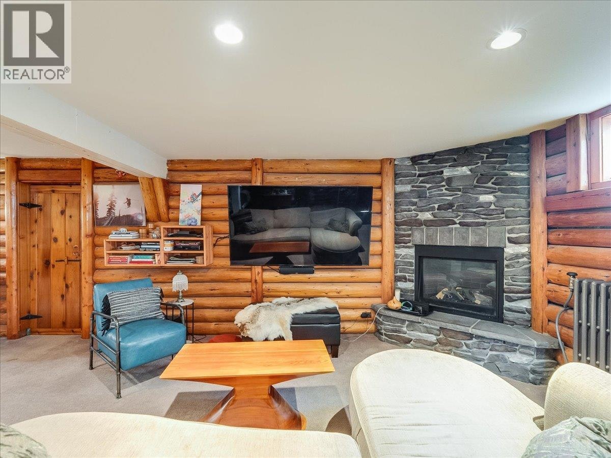 411 Hamilton Avenue, Nelson, BC, V1L 3G1 - 43