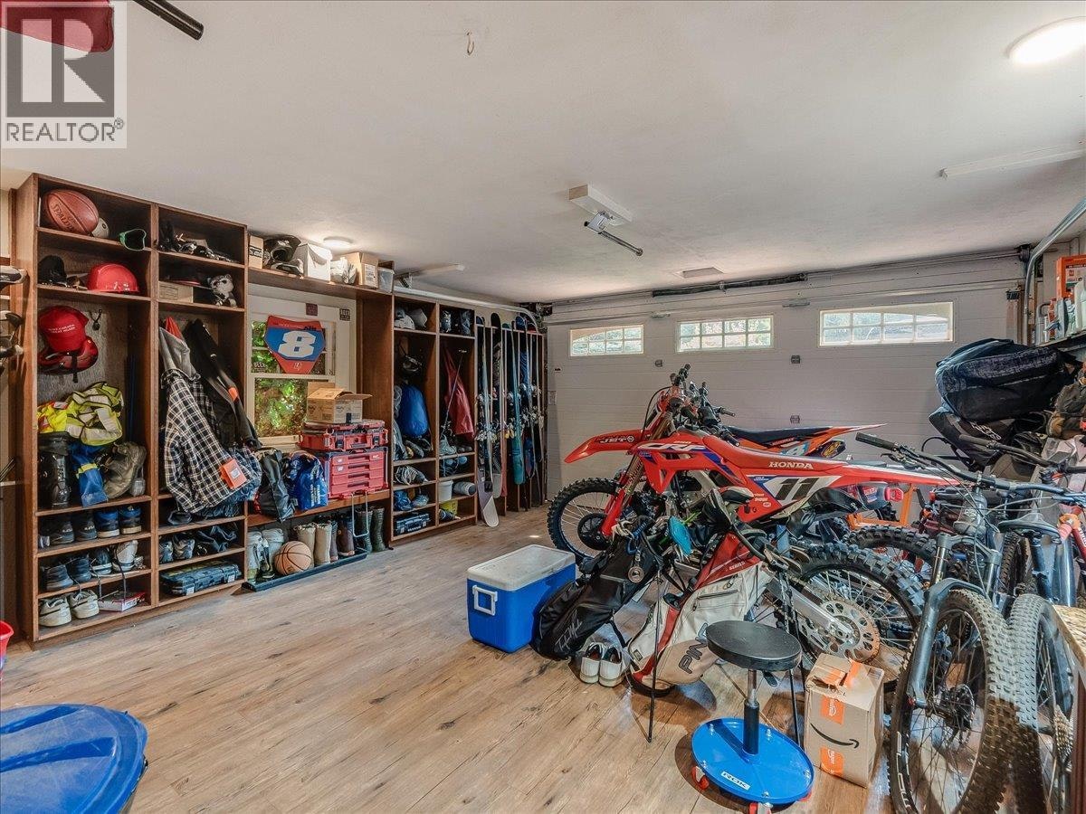 411 Hamilton Avenue, Nelson, BC, V1L 3G1 - 28